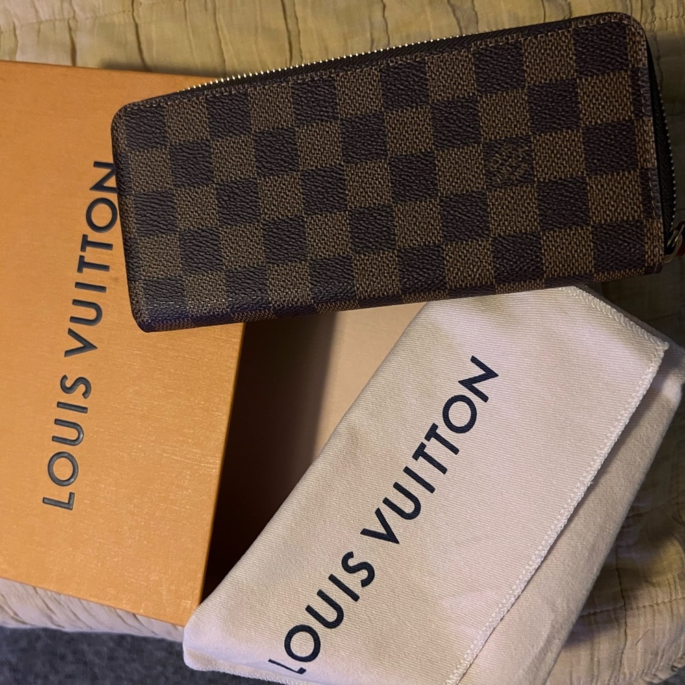 Louis Vuitton Wallet